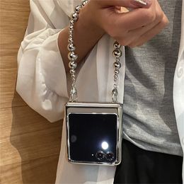 Korean Luxury Plating Transparent Heart Mirror Beads Bracelet Chain Case for Motorola Moto Razr 40 Ultra Shockproof Cover