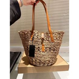 Shoulder Bag New 90% Factory Direct Sales New Minimalist Hollowed Out Paper Rope Grass Woven Fashionable and Casual One Shoulder Beach Womens Vacation Handbag Bag