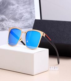 Солнцезащитные очки дизайнер роскошный бренд поляризованный мужские женские солнцезащитные очки на открытом воздухе. Классические бокалы для солнца.