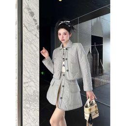 Women's Trench Coats Autumn/winter Double Sided Thread Lingge Bee Embroidery Suit Short Jacket Coat with Layer Cotton Clip for Warm and Fashionable Style
