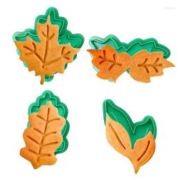 Baking Moulds 4pcs/Set Leaf Cookie Cutter Moulds Christmas Tree Plastic Mould Fondant Pastry Decor Biscuit Plunger Stamp Kitchen Gadgets