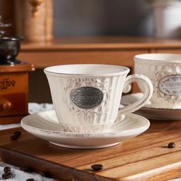 Cups Saucers American Coffee Cup Saucer Set Exquisite Ceramic Mug European Court Style Retro Home Decoration Breakfast Milk Gift