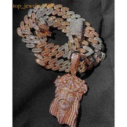 Anpassad Sier Moissanite -smycken förbi diamanttestaren Iced Out Hip Hop Jesus Men Necklace Pendant S0JT