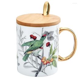 Mugs Creative Bone China Mug European Style Coffee Cup With Lid Teacups Handle Office Home Breakfast Ceramic Teaware Gift