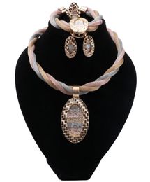 African Jewellery Gold Colour Necklace Earrings Dubai Jewellery Sets for Women Wedding Bridal Bracelet Ring Pendant Jewellry7167916