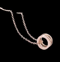 Luxury fashion spring hollow necklace ladies creative sliding pendant jewelry with original packaging gift box5703218