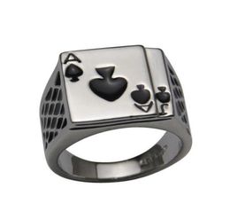 2014 Cool Men039s Jewellery Chunky 18K White Gold Plated Black Enamel Spades Poker Ring Men3230040