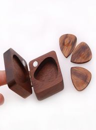 Square Guitar Pick Box Storage Wooden Guitar Picks Case Holder Organizer for Guitarist Musician Gift7745793