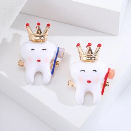 Dmari Women Brooch Cute Enamel Pin White Tooth King Lapel Pins Crown Badge Party Office School Accessories Jewellery For Clothing