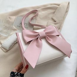 Shoulder Bags 2024 Fashion Women's Underarm Bag Sumptuous Pu Leather Casaul Shopping Tote Top Handle Designer Sac A Main