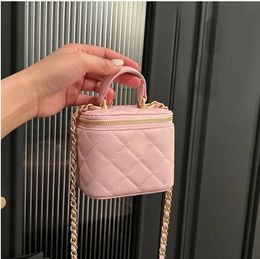 Designer luxury Bags Shoulder mini Cosmetic Bags tote pink Makeup bag quality Toiletries Pouch Storage handbag Cases Chain shoulder strap Crossbody purse