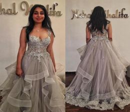 Stunning Light Grey Lace applique Prom formal Dresses Sweetheart Neck Beaded Evening pageant Gowns Tiered puffy Skirt1417699