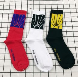 New Arrival Paccbet Socks Men039s Hip Hop Stockings Fashion Brand Men039s Sports Sockings White Balck Printing Skateboard Co2877724