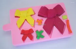 Baking Moulds Super Big Bowknot Fondant Cake Moulds Soap Chocolate Mould For The Kitchen DIY Tool Too FM043