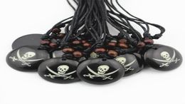 Fashion Whole lot 12pcsLOT Cool Boy Men039s Handmade Round Dog Pirate Skull Charm Pendants Necklace Halloween Gift MN35319295