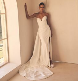 Sexy Long Satin 2 and 1 Wedding Dresses With Detachable Train Vestido de novia Mermaid V-Neck Pleated Modern Sweep Train Bridal Gowns for Women