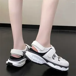 Casual Shoes With Strap Size 35 Sneakers Sport Flats Fashion 2024 Woman Ladies Vip Models Fashionable Resort Supplies Tenes