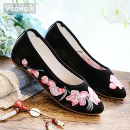 Casual Shoes Veowalk Pointed Toe Women Silk Canvas Ballet Flats Flower Embroidered Slip On Cotton Ballerinas Ladies Old Beijing Costume