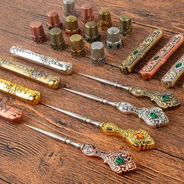 Sewing Needle Storage Case Vintage Style Organisers Sewing Thimble Rings Awl Tool Exquisite Workmanship for DIY Project B03E