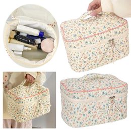 Cosmetic Bags Cotton Makeup Bag Travel Aesthetic Quilted Organiser With Handle Lightweight Casual Toiletry