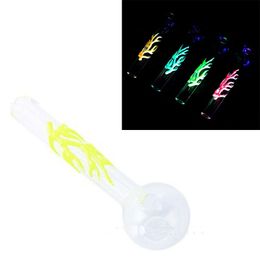 Wholesale 4Inch Luminous Smoking Glass Oil Burner Pipes Colourful mini 4inch Octopus Glow in Dark Luminous Hand Pipe Spoon Burners Bubble