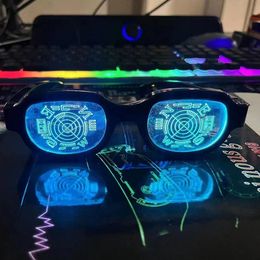 New LED light-emitting glasses Conan with the same type of light-emitting glasses personality quirky prom performance glasses