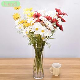 Decorative Flowers 5 Dutch Daisies Simulated Bouquet Chamomile Party Home Decoration Wedding DIY Table Layout