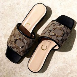 quilting sandal Slide luxury Designer Mule beach canvas Sliders New Slippers sunny Summer shoe girl loafer sexy pool Womens Mens brown Flat Casual shoes lady sandale