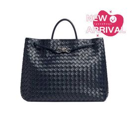 Designer Handbags Tote 24SS Andiamo Woven Genuine Leather Handbag Shoulder Bags Bag For Women Colour One Size Fits All