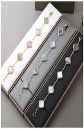 Clover Bracelets Charm Bracelet Chain Designer Bangle Links Womans Braclets Familienarmband Bangles For Women Chains Personalised 9269616