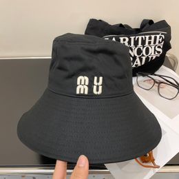 bucket hat cap hat Classic brand popular hat versatile travel essential cute high quality hat good 14