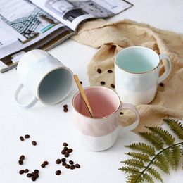 Mugs Nordic Creative Ceramic Mug Couple Cup Home Personality Phnom Penh Office With Lid And Spoon Cute Coffee Cups