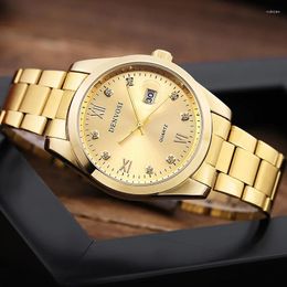 Wristwatches Man Simple Roman Scale Quartz Watch Men's Golden Luxury Business Fashion Luminous Calendar Display Party Diamond Wat