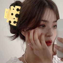Acetate Yellow Hollow Cheese Hair Clip Claw For Women Girls Korean Irregular Geometric Hairpin Trendy Hair Accessories Tool 2023