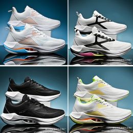 Ultra light 20th generation basketball shoes male designer breathable mesh racing marathon sports running shoe classic black white green three Colour Shoe Size35-45