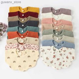 Bibs Burp Cloths Baby wave shaped feeding bib bandage Burp cloth scarf printed soft pure cotton absorbent Saliva towel breathable apron G99C Y240412