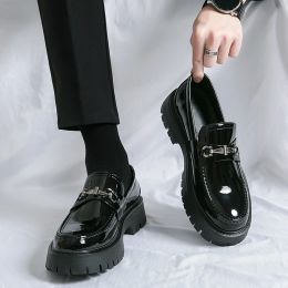 Men Business Dress shoes Fashion Elegant Formal ShoesSlip-on Evening Dress Loafers Party Tassel Leather Shoes Wedding Shoes