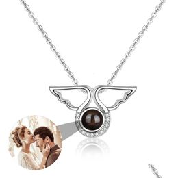 Pendant Necklaces Customized Projection Angel Wings Necklace Siery Custom Color Pos Women Man Jewelry Accessorie 240115 Drop Deliver Dhnib