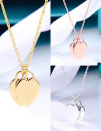 Luxury Peach Heart Necklace Fashion Designer Women039s Pendant 18K Gold Original Jewelry Gift 316L Stainless Steel Factory4461447