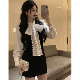 Work Dresses French Lace Bow Long Sleeved Shirt Top Temperament White Blouse Y2k Black Strap Short Vest Skirt Sets 2024 Vintage