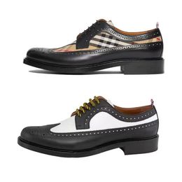 Leder Designer-Kleiderschuhe gemischte Farbe Weiß Luxus Freizeitschuhe Retro Klassische Boden Stickereien Männer Schuhe mit hohem Schnürfleisch-Scarpe mit hoher Überhöhle