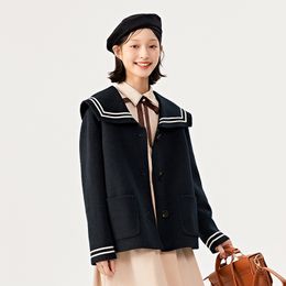 Semir Coat Women Contrasted Color Navy Collar Top Sweet 2023 Winter New Short Wool Coat
