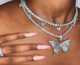 Pendant Necklaces Sexy Personality Butterfly Rhinestone Double Diamond Chain Necklace Jewellery Halloween Whole Goth8919368