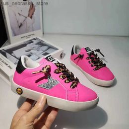 Sneakers Childrens sports shoes spring and autumn boys running short chubby trailer toddlers girls casual glitter celebrity fashion brand soft soles Q240412