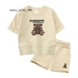 butberrys burbrerieds New Short Sleeved Clothes Boys Girls Summer Suit For Small Medium Children Two-piece Kids T-shirt Shorts Clothing Sets CSD2402216-8