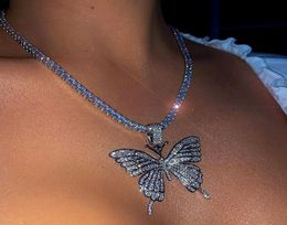 Shiny Butterfly Pendant Necklaces Trendy Crystal Clavicle Chain Hollow Out Silver Pendents Chic Women Diamond Necklace9316631