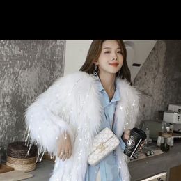 Thicken Patchwork Faux Fur Coats Winter Warm Fake Furs Overcoats Slim Short V-collar Solid Color Women Casual Jacket T860