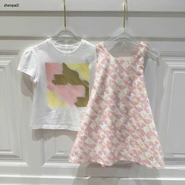 Luxury baby tracksuits summer girls Dress suit kids designer clothes Size 90-160 CM Maze pattern printing t shirt and Camisole dress 24April