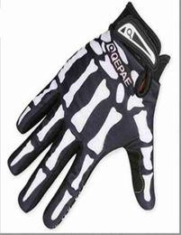 Mens Designer Biker Racing Gloves Summer Winter Five Fingers Gloves Finger Protected Skull Printed Breathable Gloves271D T220815851451135