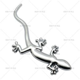 2PCS Car personality fun decorative gecko car stickers metal modified small gecko body stickers shelter car logo tail stickers.